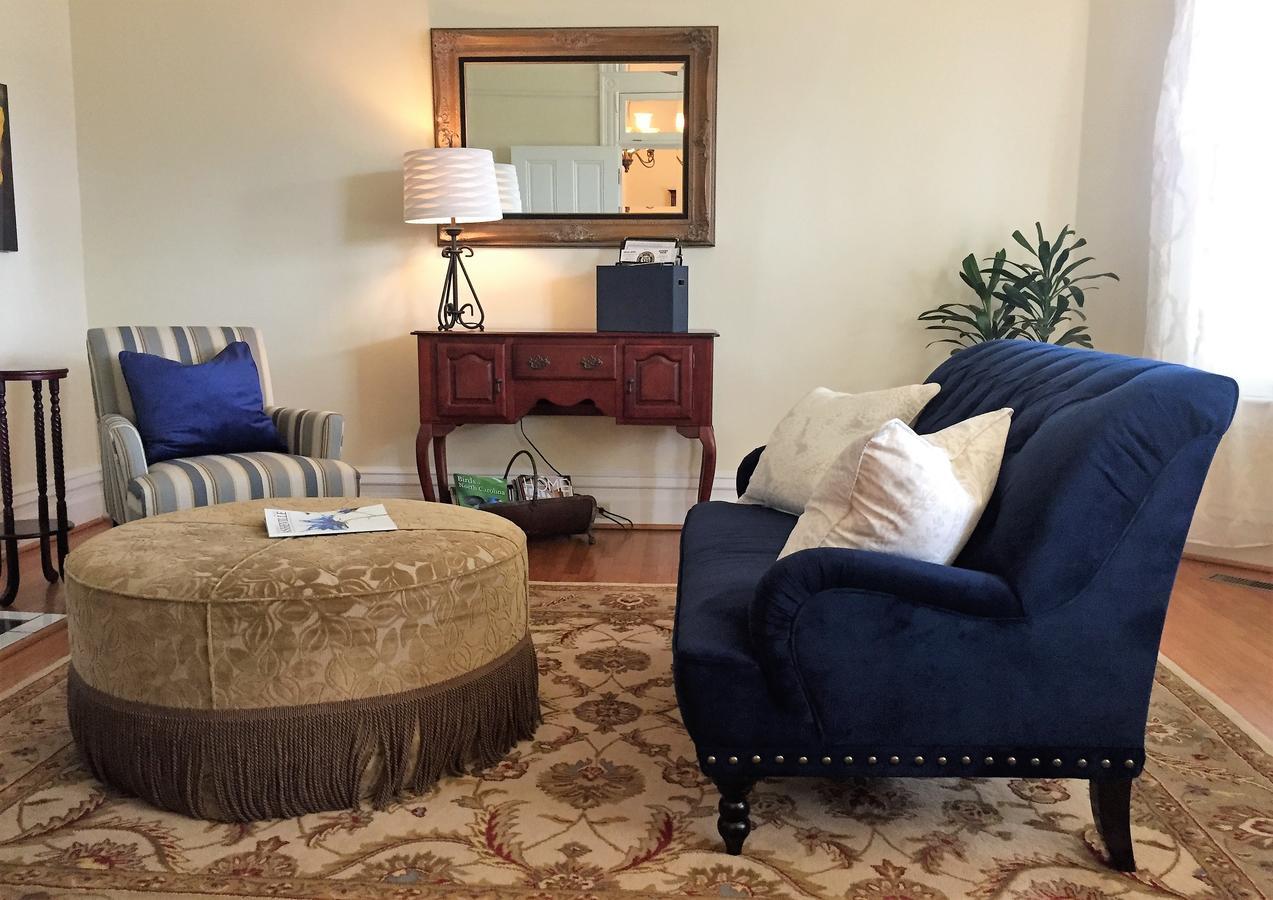 Oak Hill On Love Lane Bed And Breakfast Inn Waynesville Εξωτερικό φωτογραφία